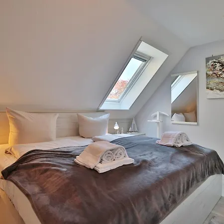 Im Brook 36-38 Am Elchgrund 10 *